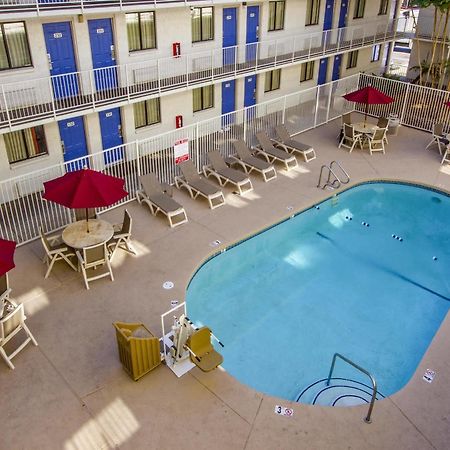 Phoenix Inn Εξωτερικό φωτογραφία