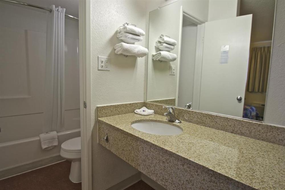 Phoenix Inn Δωμάτιο φωτογραφία